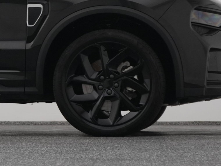 Vehicle Image 42