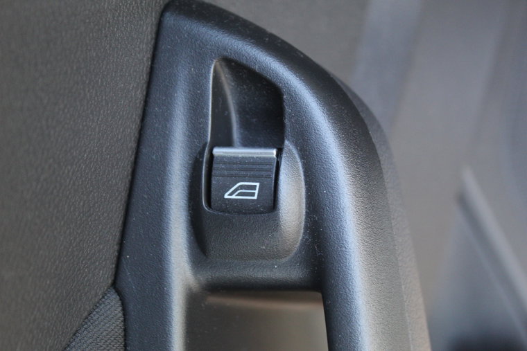 Vehicle Image 26