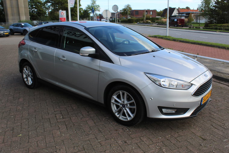 Vehicle Image 38