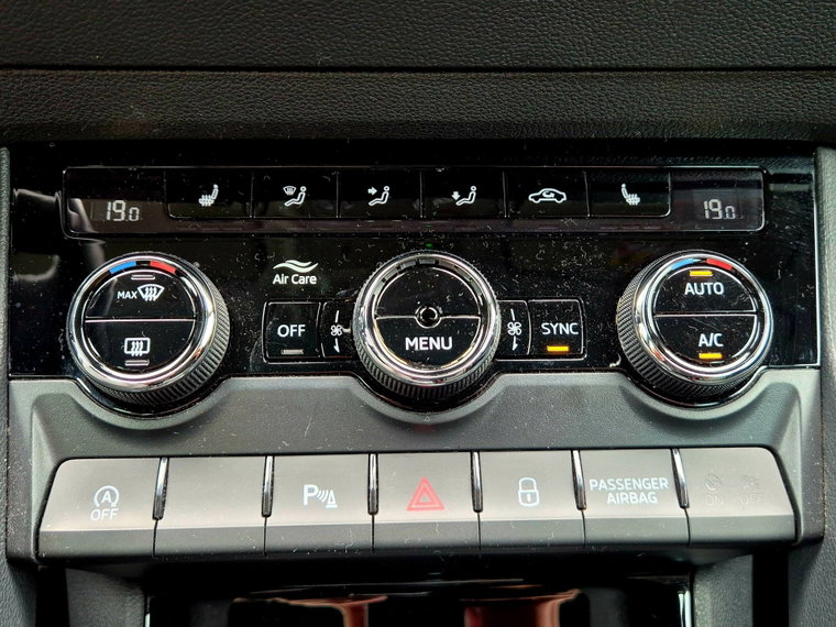 Vehicle Image 27