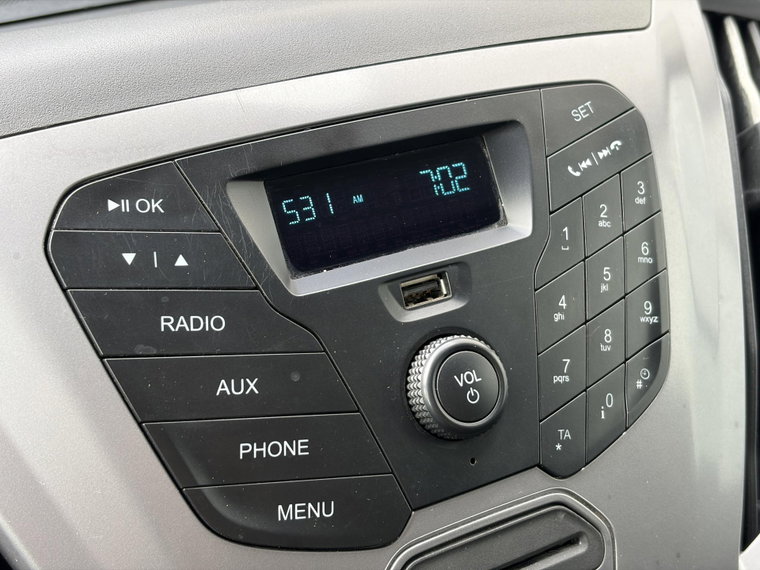 Vehicle Image 30