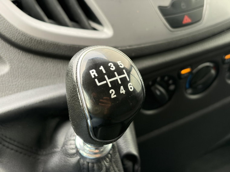 Vehicle Image 31