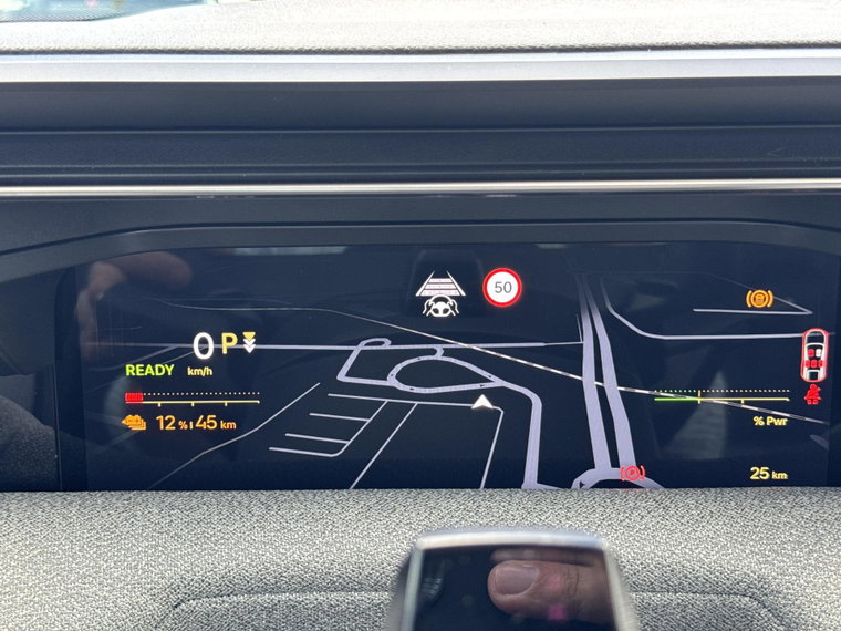 Vehicle Image 35