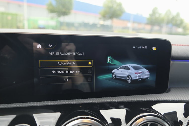 Vehicle Image 40
