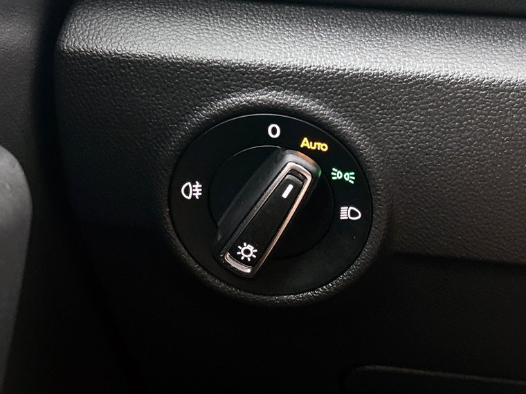 Vehicle Image 34