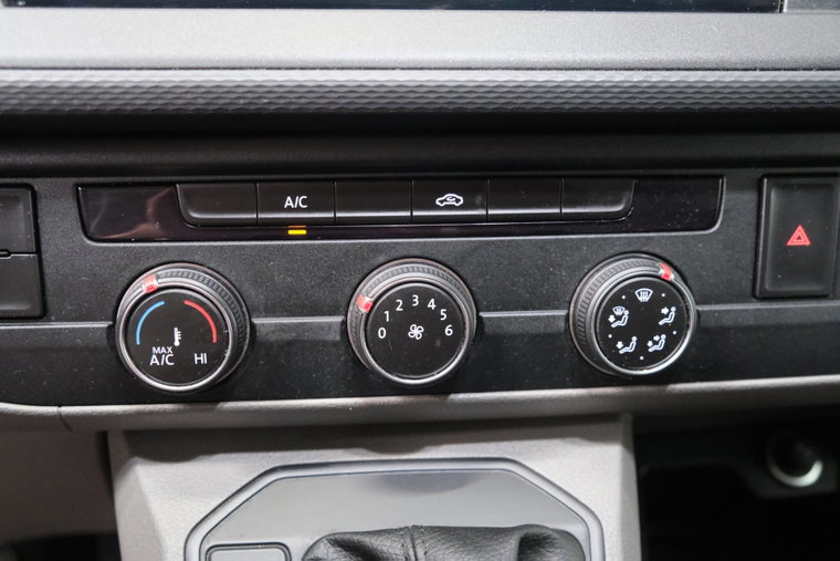 Vehicle Image 27