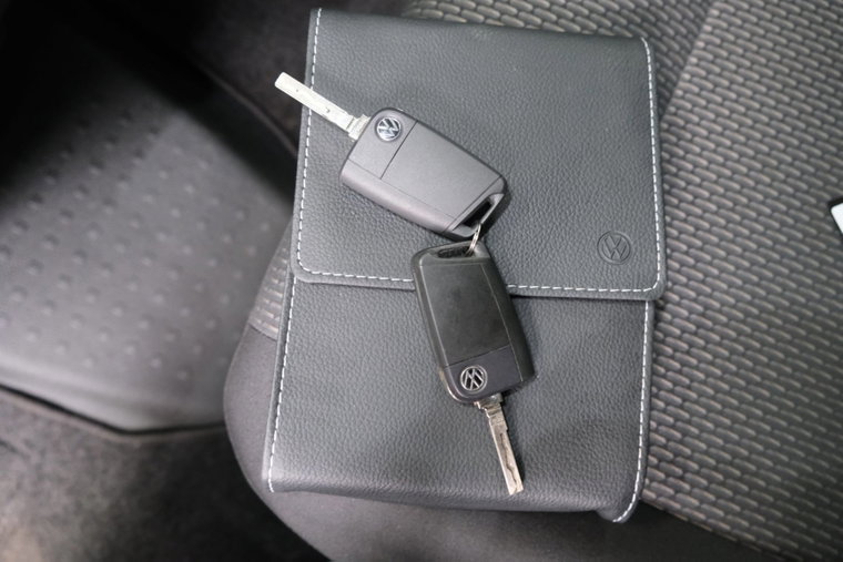 Vehicle Image 33