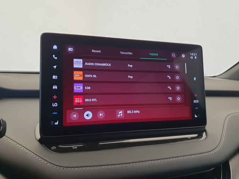 Vehicle Image 15