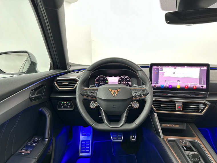 Vehicle Image 33