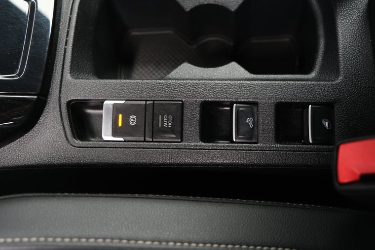 Vehicle Image 28