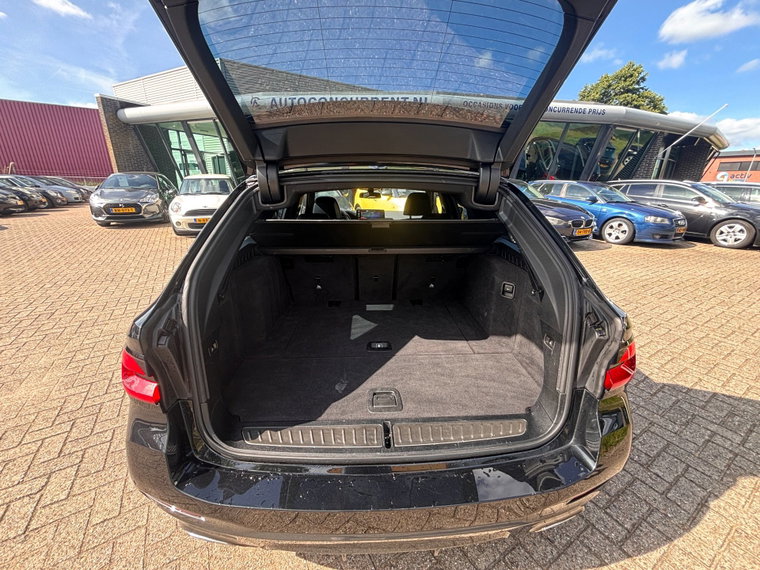 Vehicle Image 40