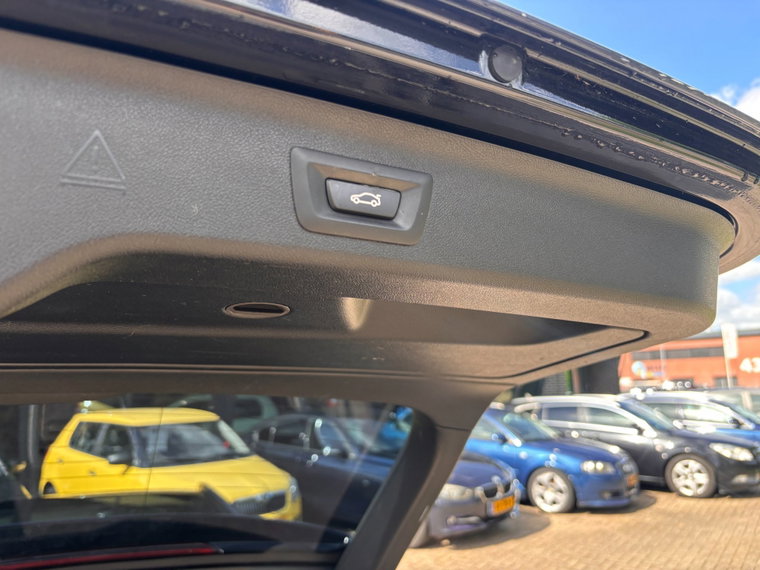 Vehicle Image 41