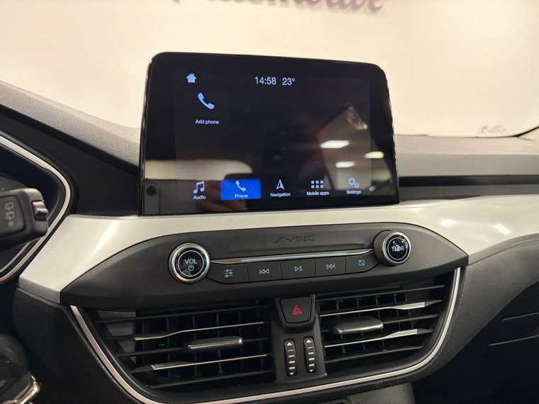 Vehicle Image 18