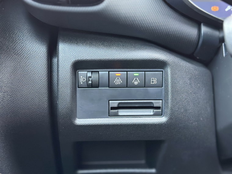 Vehicle Image 27