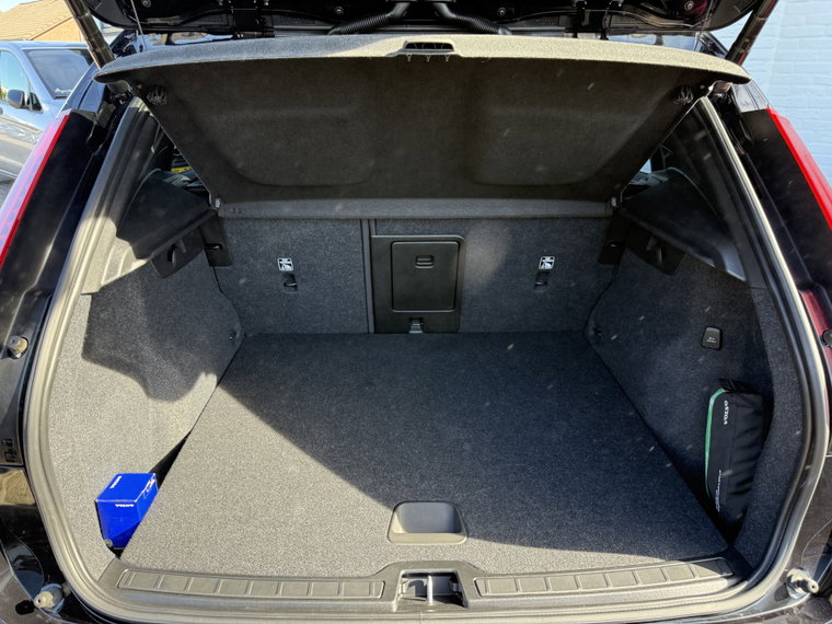 Vehicle Image 28