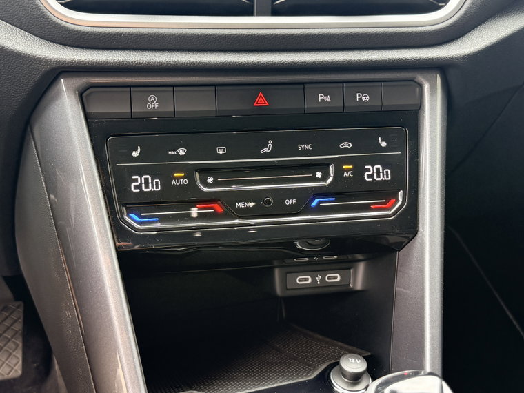 Vehicle Image 33