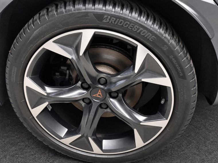 Vehicle Image 31