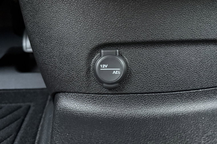 Vehicle Image 30
