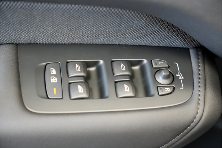 Vehicle Image 53