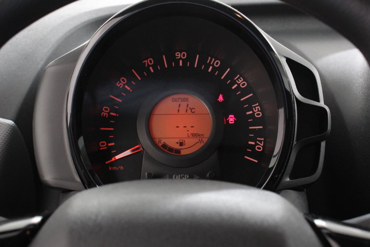Vehicle Image 13