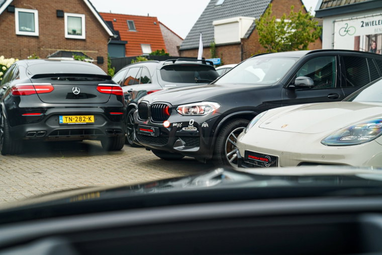 Vehicle Image 35