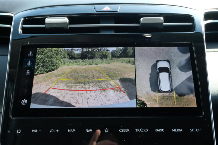 Vehicle Image 38