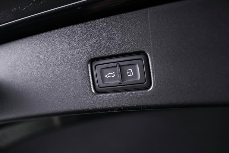 Vehicle Image 41