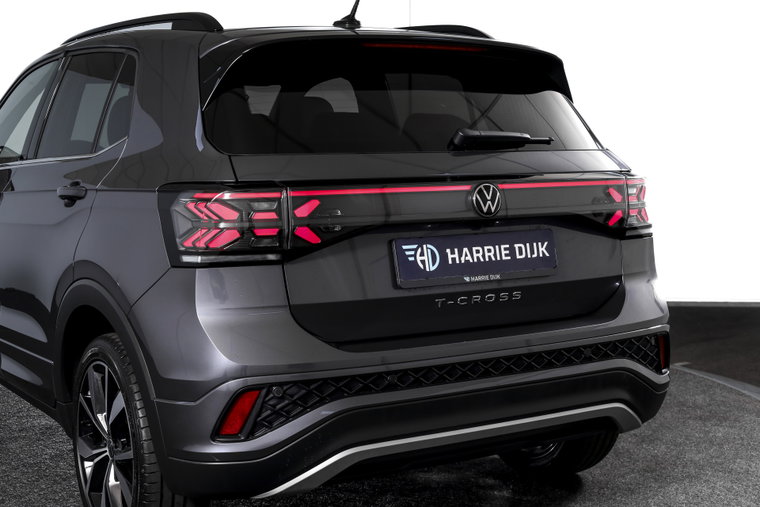 Vehicle Image 48