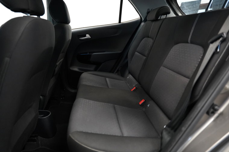 Vehicle Image 19