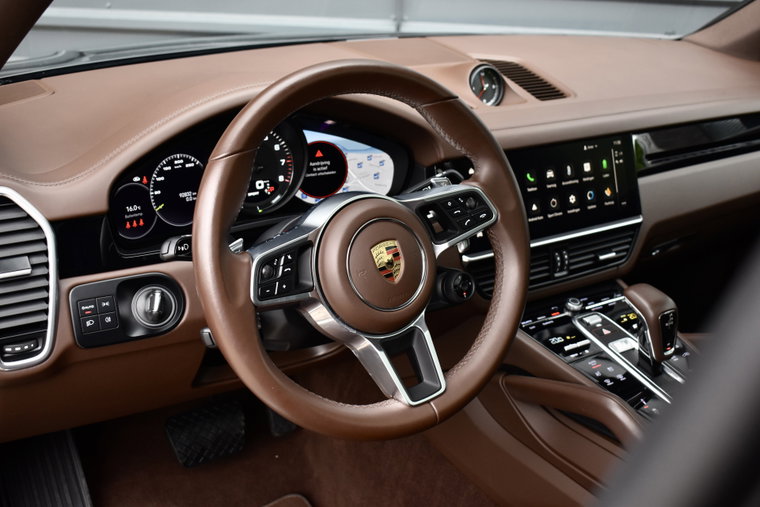 Vehicle Image 22