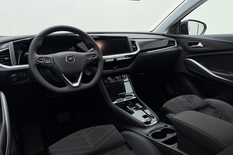 Vehicle Image 21