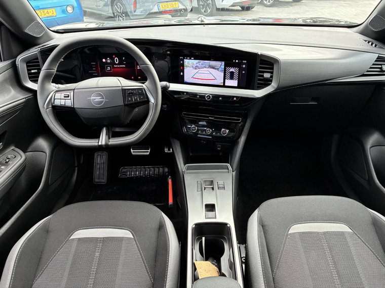 Vehicle Image 40