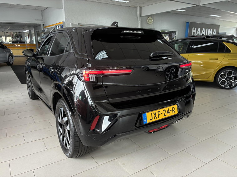 Vehicle Image 43