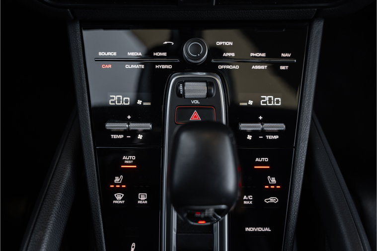 Vehicle Image 20