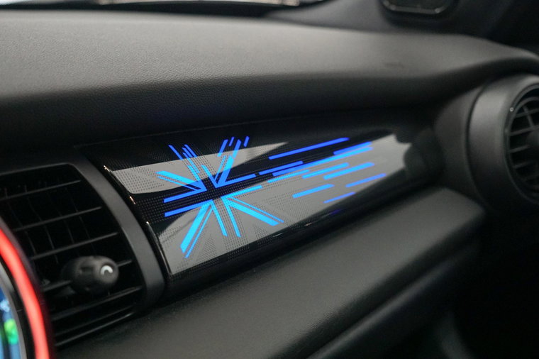 Vehicle Image 21