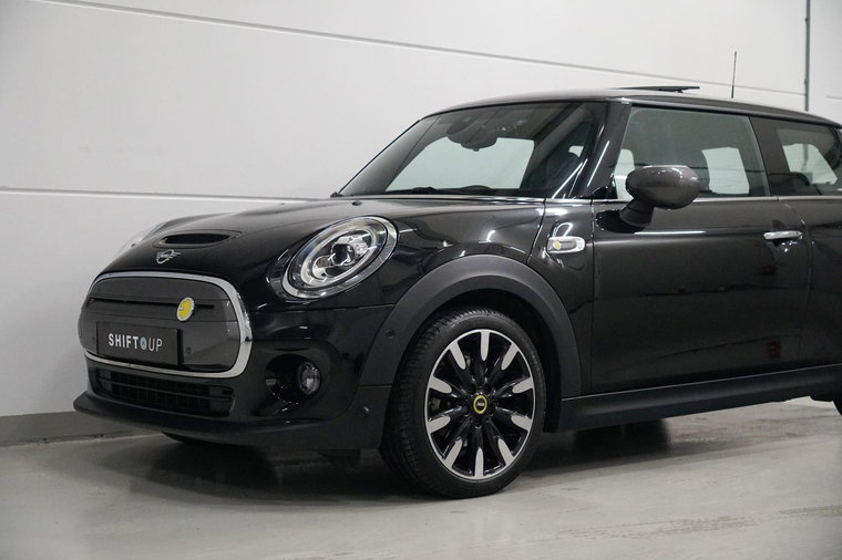 Vehicle Image 35