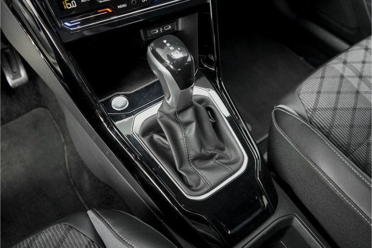Vehicle Image 39