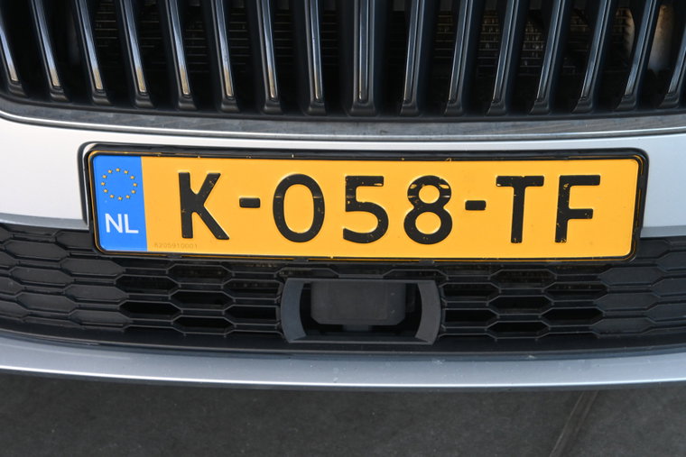 Vehicle Image 28