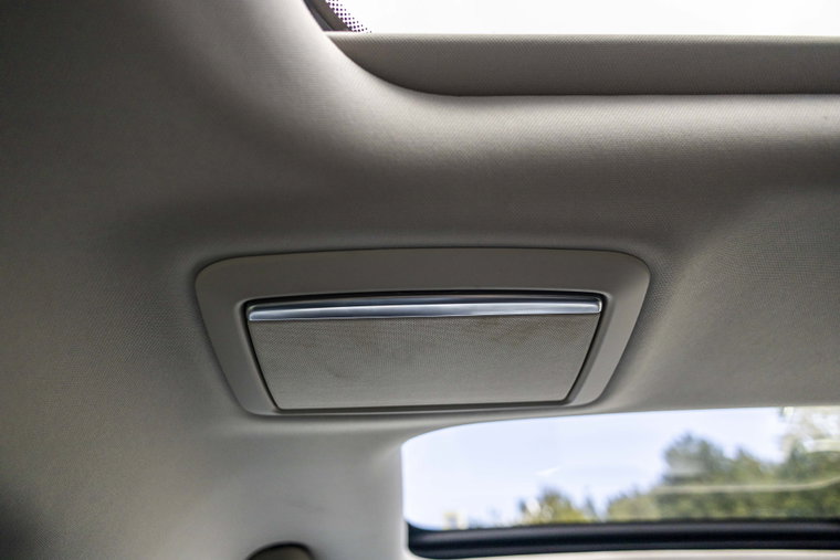 Vehicle Image 28