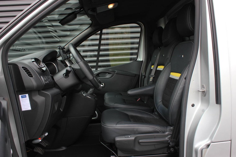 Vehicle Image 14