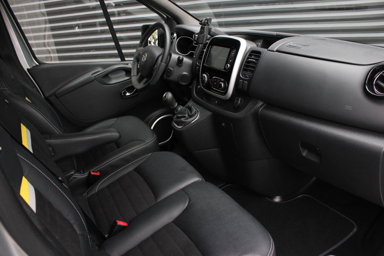 Vehicle Image 36