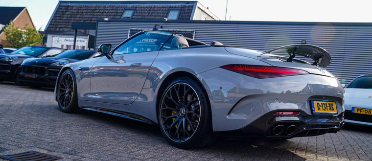 Vehicle Image 24