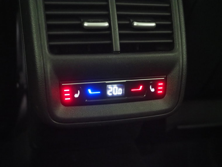 Vehicle Image 41