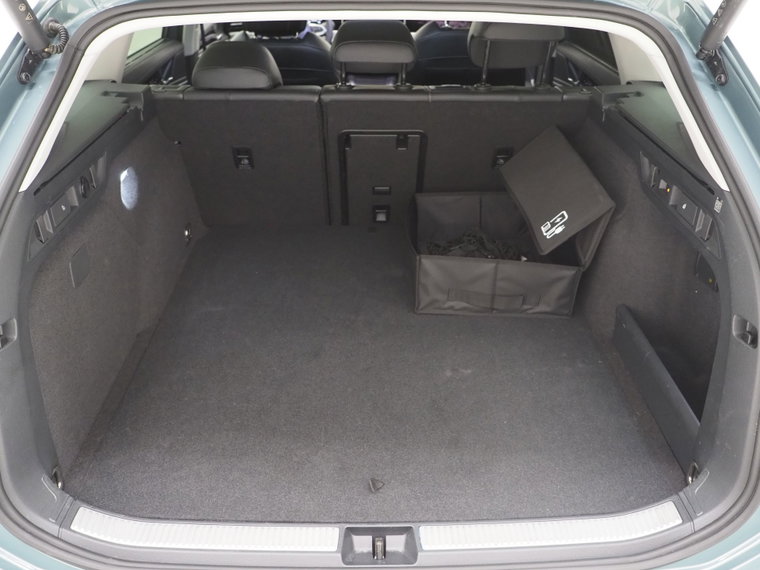 Vehicle Image 45