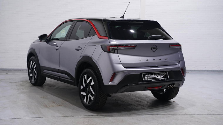Vehicle Image 36