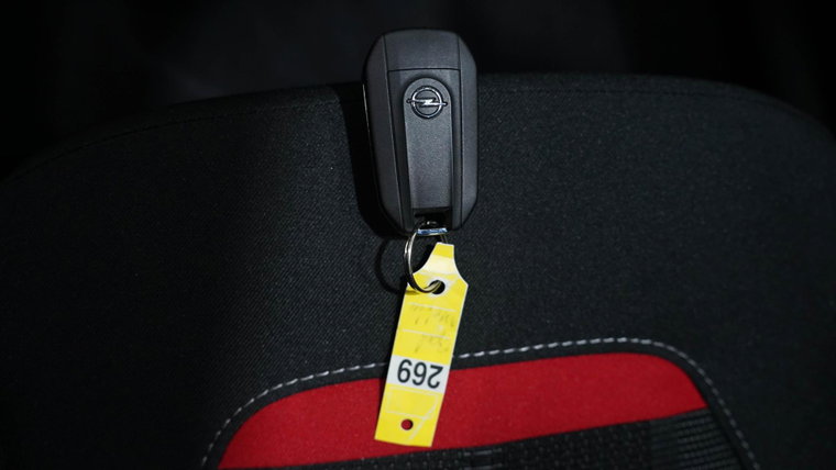 Vehicle Image 42