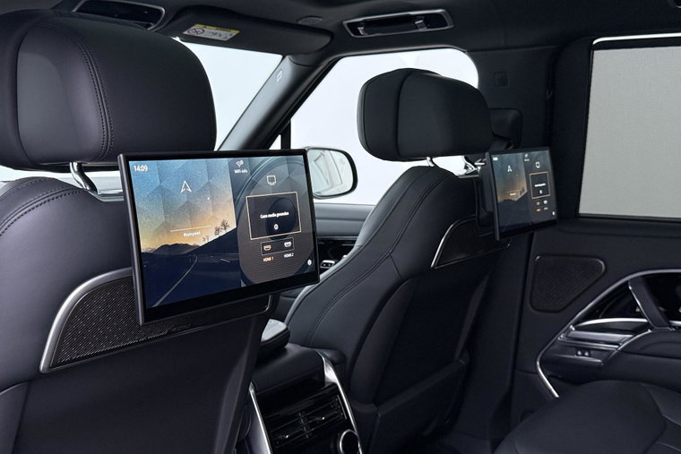 Vehicle Image 13