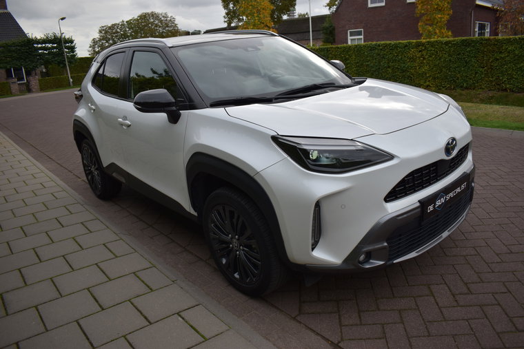 Vehicle Image 10