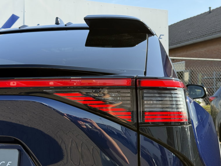 Vehicle Image 36