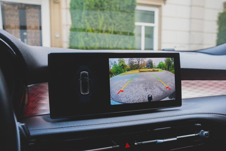 Vehicle Image 9